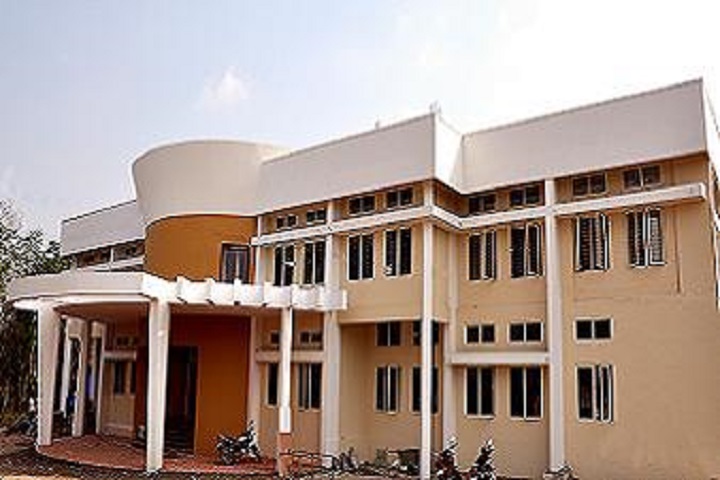 https://cache.careers360.mobi/media/colleges/social-media/media-gallery/9713/2018/12/6/College Building View of G Karunakaran Memorial Co Operative College of Management and Technology Thiruvananthapuram_Campus-View.jpg